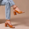 Pied de Biche Sandales>Joanna Cognac Verni